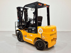 Carretilla Elevadora Electrica 4 ruedas mb forklift EFL252 (Litio) 80V 205Ah - 3258023 | Europea de Carretillas