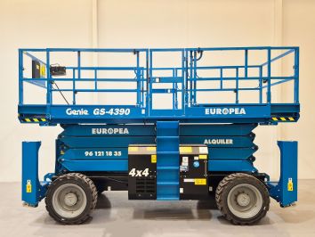 Plataforma Tijera Diesel GENIE GS4390RT