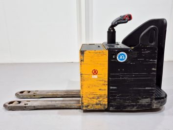 Transpaleta Electrica con plataforma MB FORKLIFT KPL201 (Litio) 24V 210Ah