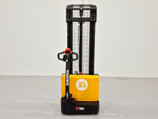 Apilador Electrico conductor a pie mb forklift ESL122 (2S330) (Litio) 24V 80Ah - 3486014 | Europea de Carretillas