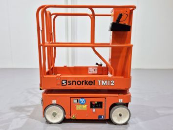 Plataforma Vertical Electrica SNORKEL TM12