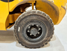 Carretilla Elevadora Electrica 4 ruedas mb forklift EFL353 - 3662003 | Europea de Carretillas