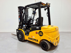 Carretilla Elevadora Electrica 4 ruedas mb forklift EFL353 - 3662006 | Europea de Carretillas