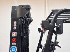 Carretilla Elevadora Electrica 4 ruedas mb forklift EFL353 - 3662011 | Europea de Carretillas