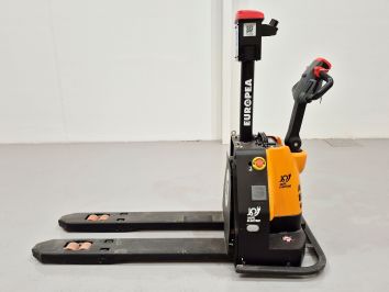 Transpaleta Electrica MB FORKLIFT XP15 (Litio) 24V 60Ah