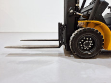 Carretilla Elevadora Diesel mb forklift CPCD25T8-G51 - 3823006 | Europea de Carretillas