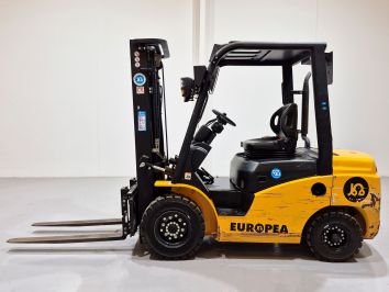 Carretilla Elevadora Diesel MB FORKLIFT CPCD25T8-G51