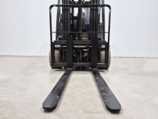 Carretilla Elevadora Electrica 3 ruedas caterpillar EP20N2T - 3892004 | Europea de Carretillas