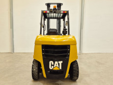 Carretilla Elevadora Diesel caterpillar DP50NB - 3920002 | Europea de Carretillas