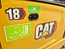 Carretilla Elevadora Electrica 3 ruedas caterpillar EP18CN2T (LITIO) - 3965003 | Europea de Carretillas