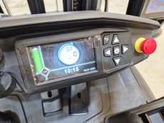 Carretilla Elevadora Electrica 3 ruedas caterpillar EP18CN2T (LITIO) - 3965003 | Europea de Carretillas