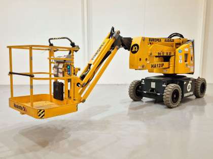 Plataforma Articulada Electrica haulotte HA12IP - 1260041 | Europea de Carretillas 2