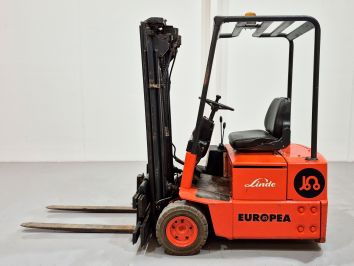 Carretilla Elevadora Electrica 3 ruedas LINDE E12Z