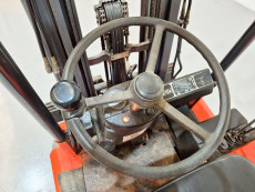 Carretilla Elevadora Electrica 3 ruedas linde E12Z - 1353006 | Europea de Carretillas