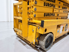 Plataforma Tijera Electrica haulotte COMPACT 12 - 1454021 | Europea de Carretillas