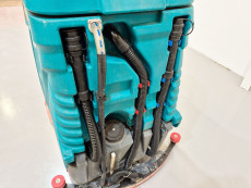 Fregadora Industrial Conductor Sentado eureka E85 - 1968003 | Europea de Carretillas