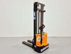 Apilador Electrico conductor a pie mb forklift ES12-12ES (2S330) - 2077040 | Europea de Carretillas