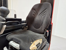 Carretilla Retractil conductor sentado hyster R1.6 - 2188006 | Europea de Carretillas
