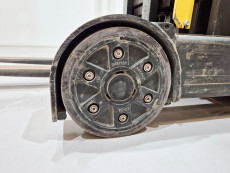 Carretilla Retractil conductor sentado hyster R1.6 HD - 2188007 | Europea de Carretillas