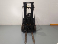 Carretilla Elevadora Electrica 3 ruedas caterpillar EP20PNT - 3593002 | Europea de Carretillas