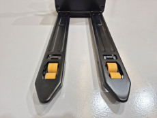 Transpaleta Electrica mb forklift EPL185 (Litio) 48V 30Ah - 3003026 | Europea de Carretillas