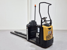 Recogepedidos Nivel Bajo caterpillar NO25N2 (Litio) - 3456002 | Europea de Carretillas