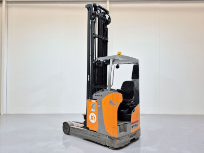 Carretilla Retractil conductor sentado still FM-X 25 - 3854003 | Europea de Carretillas 2