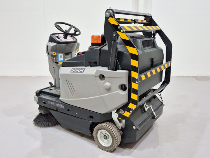 Barredora Conductor sentado bhior BS1300HXL - 3860002 | Europea de Carretillas 2