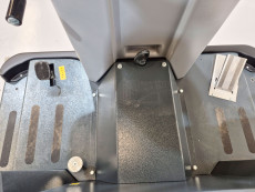 Barredora Conductor sentado bhior BS1300HXL - 3860003 | Europea de Carretillas