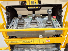 Plataforma Articulada Electrica haulotte HA16E - 3898002 | Europea de Carretillas