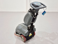 Fregadora Industrial Conduct Acompañante bhior B350 - 3925002 | Europea de Carretillas