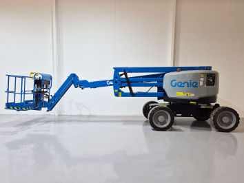 Plataforma Articulada Diesel GENIE Z51/30JRT