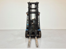 Carretilla Elevadora Electrica 4 ruedas byd ECB25C (Litio) 80V 270Ah - 2265041 | Europea de Carretillas