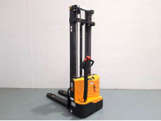 Apilador Electrico conductor a pie mb forklift ES12-12ES (2S360) - 2405028 | Europea de Carretillas