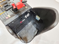 Transpaleta Electrica con plataforma mb forklift KPL201 (Litio) - 3299018 | Europea de Carretillas