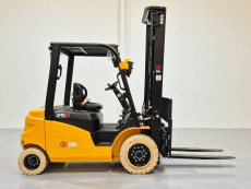 Carretilla Elevadora Electrica 4 ruedas mb forklift EFL253 (Litio) 80V 280Ah - 3629016 | Europea de Carretillas