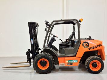 Carretilla Elevadora Todoterreno 4x4 AUSA C201 Hx4