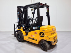 Carretilla Elevadora Electrica 4 ruedas mb forklift EFL253 (Litio) 80V 205Ah - 3629003 | Europea de Carretillas