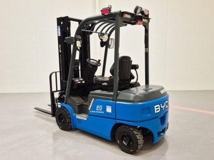 Carretilla Elevadora Electrica 4 ruedas byd ECB20SDC (Litio) 80V 340Ah - 2393008 | Europea de Carretillas 2