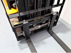Carretilla Elevadora Electrica 4 ruedas mb forklift EFL181 (Litio) - 3234004 | Europea de Carretillas