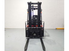 Carretilla Elevadora Electrica 4 ruedas mb forklift EFL252 (Litio) - 3258006 | Europea de Carretillas