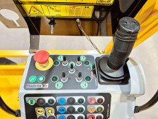 Plataforma Tijera Diesel haulotte C12DX - 1262039 | Europea de Carretillas