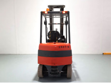 Carretilla Elevadora Electrica 4 ruedas toyota 7FBMF25 - 1617006 | Europea de Carretillas