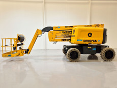 Plataforma Elevadora Articulada Eléctrica - 14, 15 y 16 metros de altura de trabajo PAE14 PAE15 PAE16