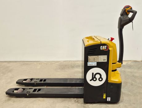Transpalet - TRANSPALET ELECTRICO ALMACÉN. Capacidad 2.000 Kg